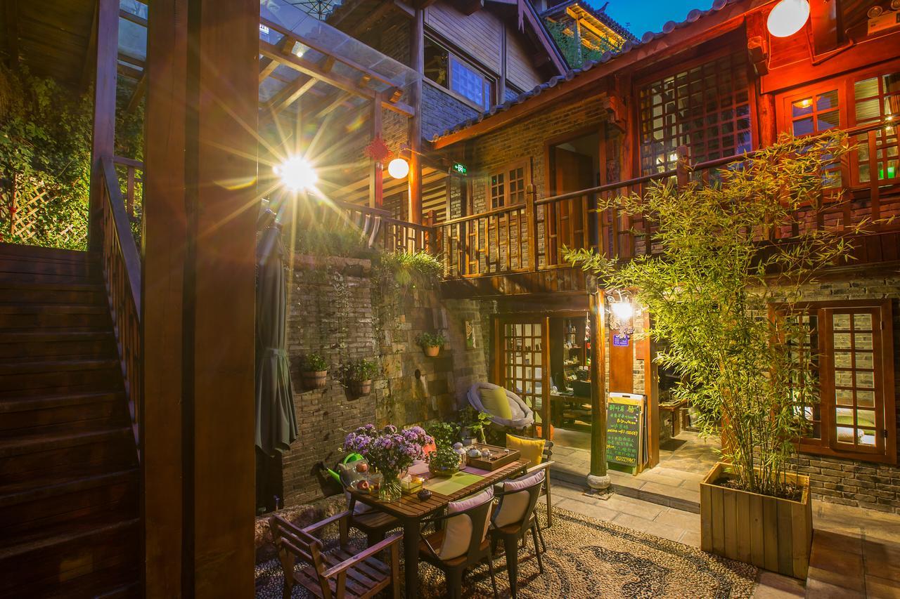 Zui Inn Lijiang  Exteriör bild